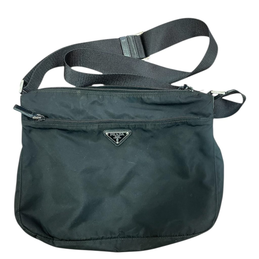 PRADA ナイロンショルダーバッグ　プラダ